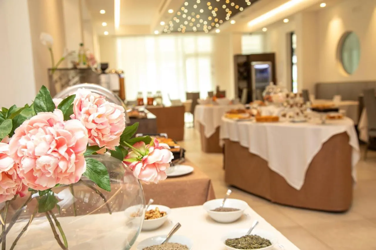***  Hotel & Aparthotel Carinthia S Lido di Jesolo Itália
