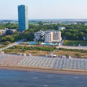4* Hotel Jesolopalace &